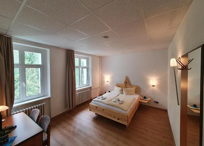 Waldhotel Am Berlin-schmoeckwitz Hotel 3*