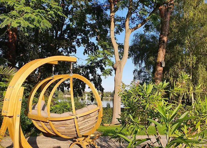 Waldhotel Am Berlin-schmoeckwitz ホテル 3*