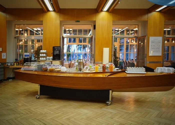 Waldhotel Am Berlin-schmoeckwitz Hotel 3*