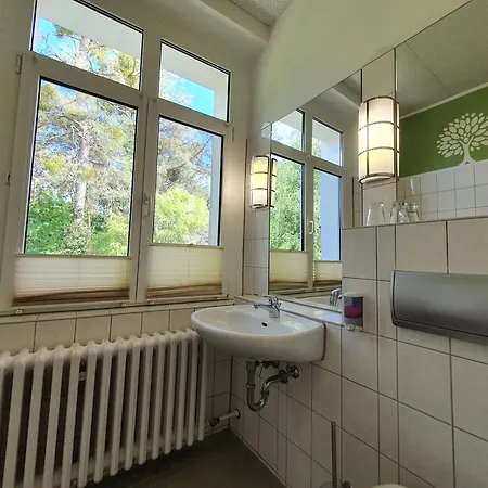 Waldhotel Am Berlin-schmoeckwitz ברלין