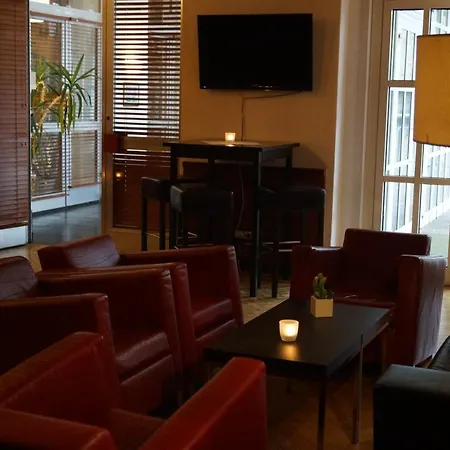 Waldhotel Am Berlin-schmoeckwitz ברלין